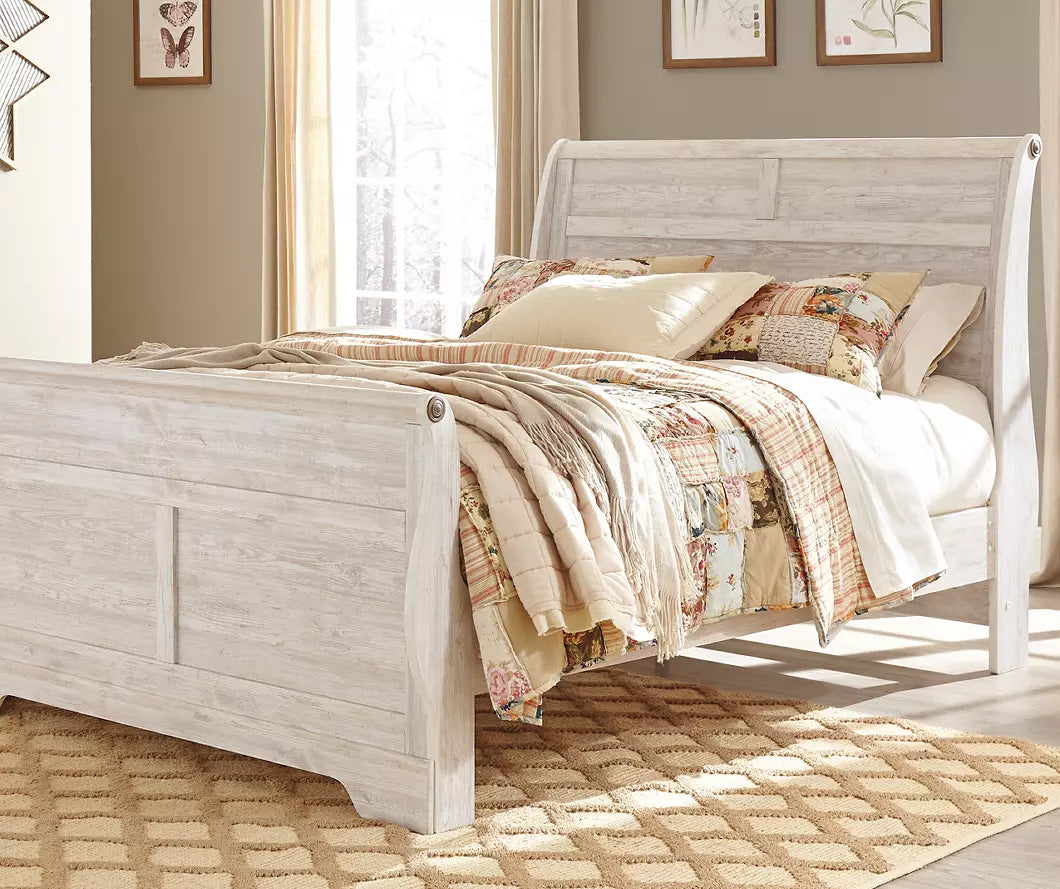 Queen Sleigh Bed